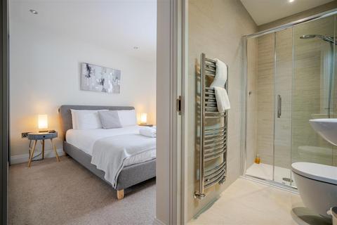 3 bedroom apartment for sale, Greenwich Court, Windsor