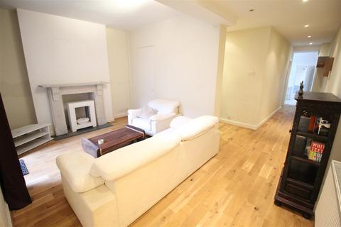 1 bedroom apartment to rent, Alexander Street, London