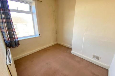 2 bedroom terraced house for sale, Nabcroft Lane, Crosland Moor, Huddersfield