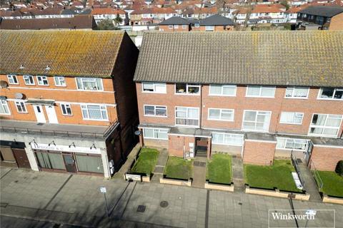 Studio for sale, Beverley Drive, Edgware, Middlesex, HA8 5NB