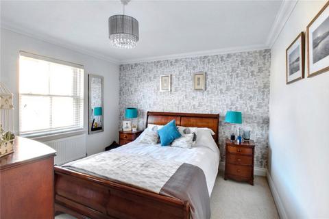 19 Bircham Close, Wroxham, Norwich, NR12 8FD