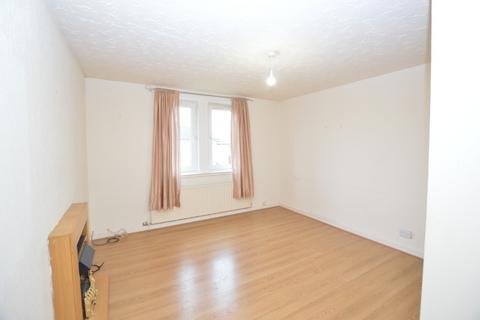 2 bedroom flat to rent, Timmons Park, Lochgelly, KY5