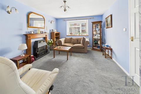 15 Grainger Avenue, West Bridgford, Nottingham, NG2 7AS