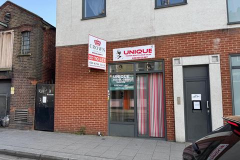 Shop to rent, Croydon CR0
