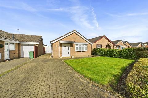 2 bedroom bungalow for sale, Lilac Way, Quedgeley, Gloucester, Gloucestershire, GL2