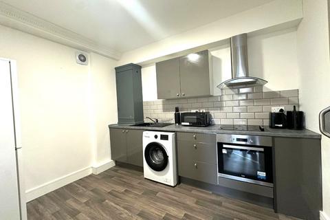 1 bedroom apartment to rent, Flat 4 Oakfield House,  Preston New Road, Blackburn. BB2 6AY