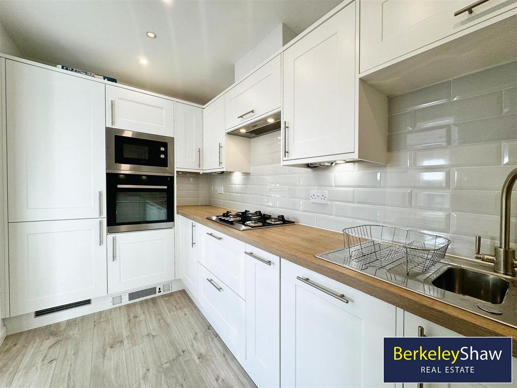 Kitchen (2)