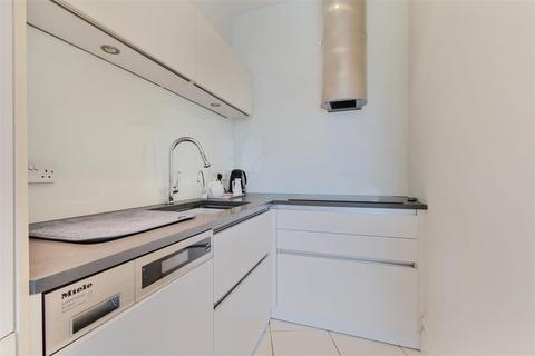 2 bedroom apartment for sale, Scarcroft Hill, Off Scarcroft Road