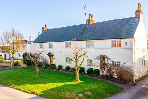 6 bedroom country house for sale, Main Street, Gristhorpe, Filey