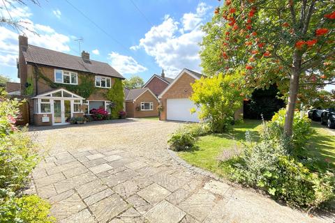 4 bedroom detached house for sale, Church Street, Long Bennington