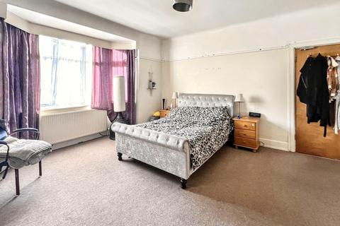 3 bedroom apartment for sale, Dingle Road, Bournemouth BH5