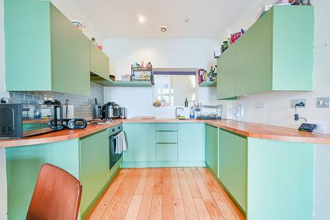 1 bedroom flat for sale, Devonhurst Place, Turnham Green, London, W4