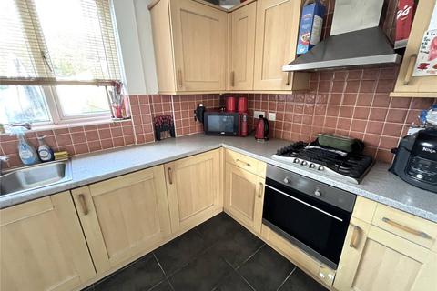 2 bedroom end of terrace house to rent, Caldecott Road, Manchester M9