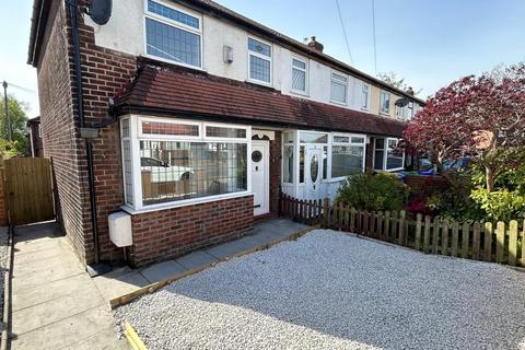 2 bedroom end of terrace house to rent, Caldecott Road, Manchester M9