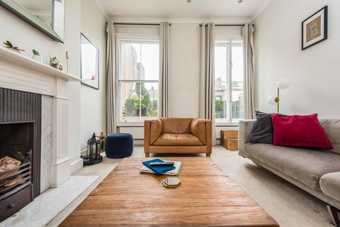 2 bedroom flat for sale, London SW15