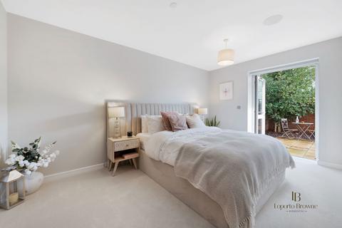 2 bedroom flat to rent, Brunswick Park Road, London, N11 1JJ