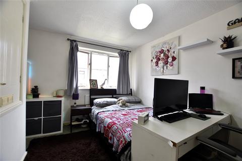 147 George Street, Shaw, Oldham, OL2 8DS