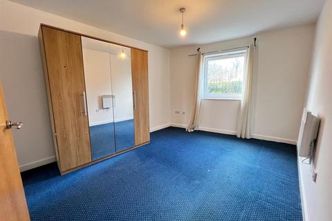 1 bedroom flat for sale, Chamberlain Close, Ilford