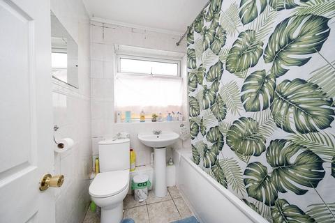 3 bedroom detached house for sale, Chesterton Road, Plaistow, London, E13