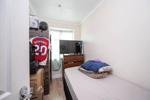 3 bedroom detached house for sale, Chesterton Road, Plaistow, London, E13