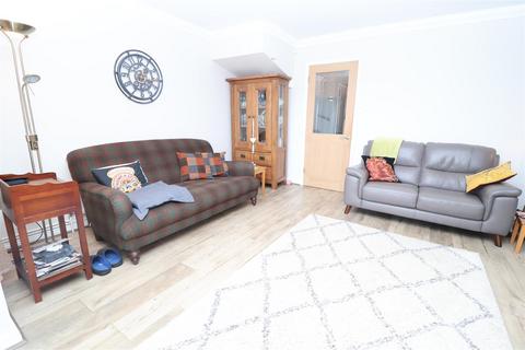 3 bedroom detached house for sale, Pinfold Drive, Worksop S81