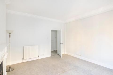 2 bedroom flat for sale, Bullingham Mansions, Pitt Street, London, W8