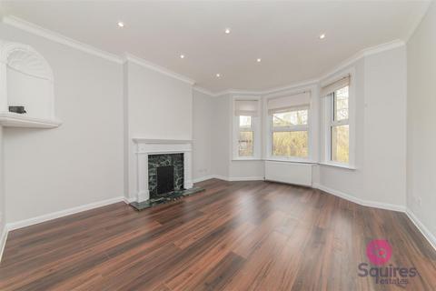 3 bedroom flat for sale, Long Lane, Finchley