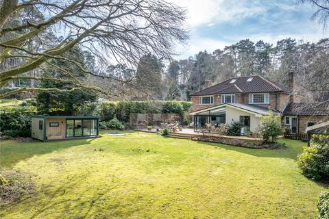 5 bedroom detached house for sale, Star Hill Drive, Churt, Farnham, Surrey, GU10