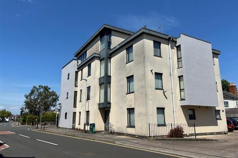 2 bedroom flat to rent, Millbrook Street, Cheltenham