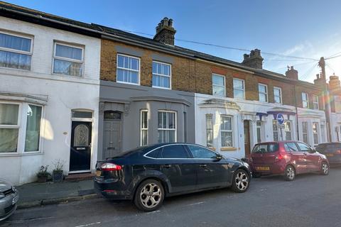 3 bedroom terraced house for sale, Beaconsfield Road, Deal, CT14