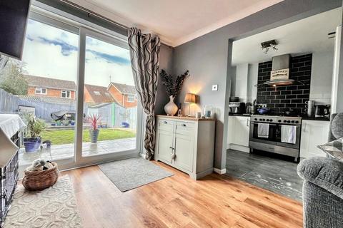 3 bedroom end of terrace house for sale, Alderholt