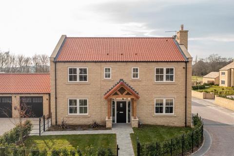 5 bedroom detached house for sale, Scarcroft Crescent, Leeds LS14