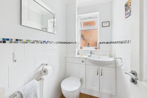 3 Broadhurst Grove, Lychpit, Basingstoke, RG24 8SB