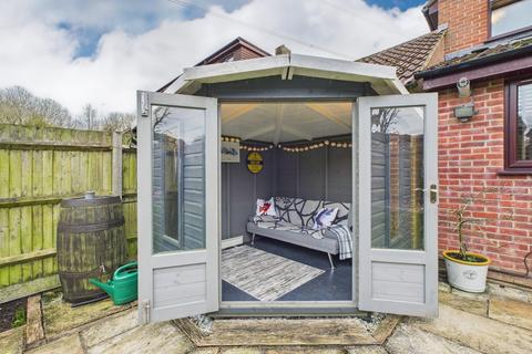 3 Broadhurst Grove, Lychpit, Basingstoke, RG24 8SB