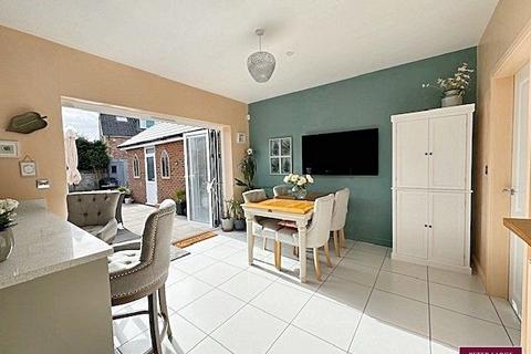 4 Bryn Twr, Rhuddlan, Rhyl, LL18 6JB