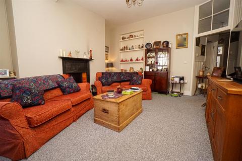 3 bedroom maisonette for sale, Wellington Square, Hastings