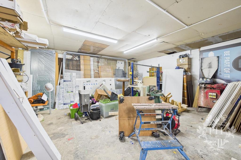 Rear workshop