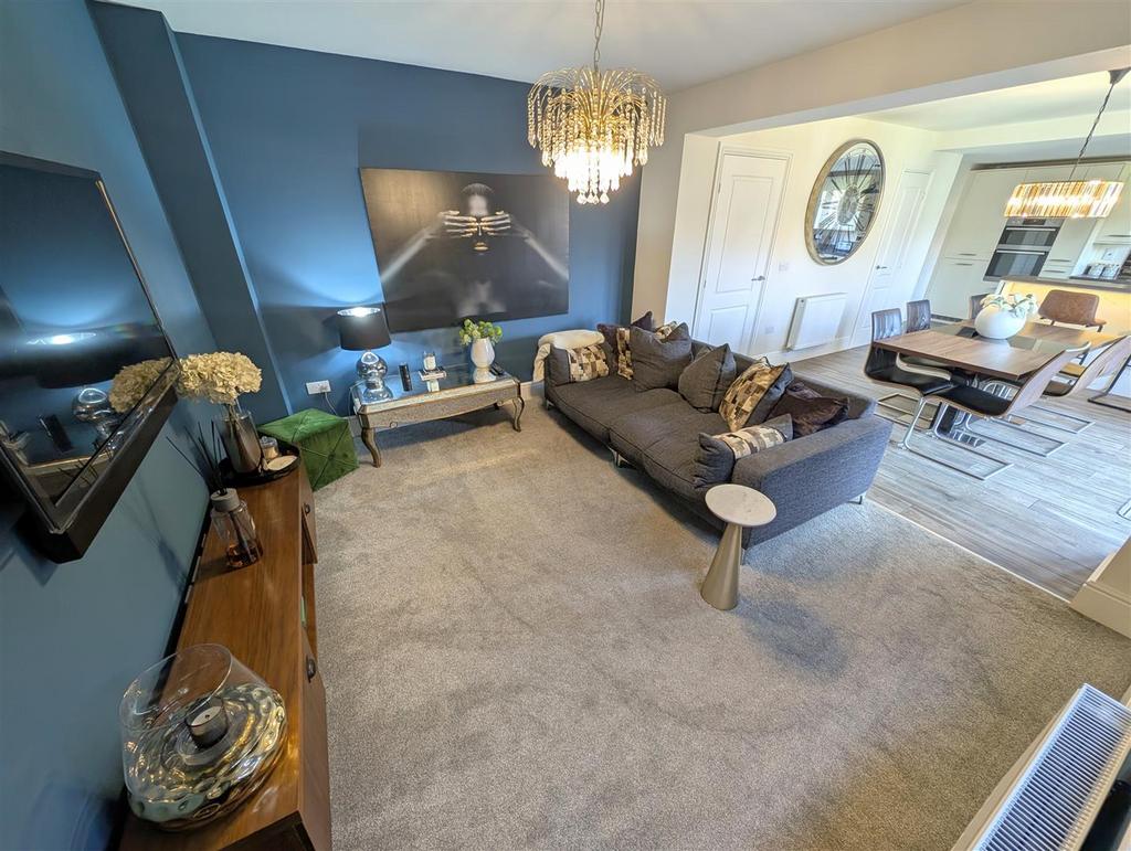 PXL 20250306 112629322~2.jpg