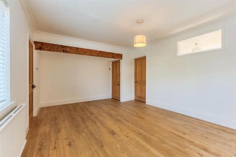 2 bedroom end of terrace house for sale, Brewers Lane, Badsey, Evesham WR11