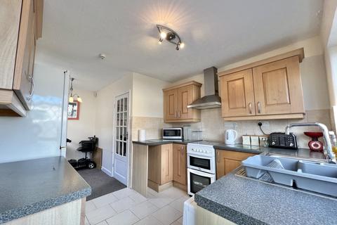 2 bedroom bungalow for sale, West Drive, Thornton FY5