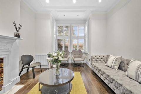 3 bedroom apartment for sale, Fauconberg Road | London | W4 | London