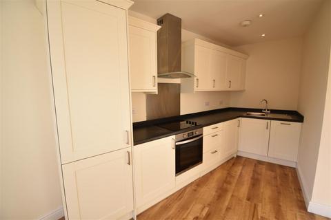 1 bedroom apartment to rent, Surbiton Hill Road, Surbiton