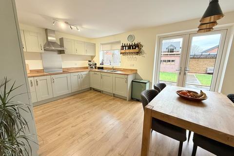 3 bedroom semi-detached house for sale, Farmers Lane, Tidbury Green