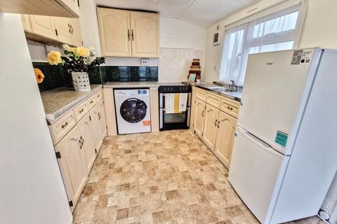 2 bedroom park home for sale, Longdown Road, Exeter EX2