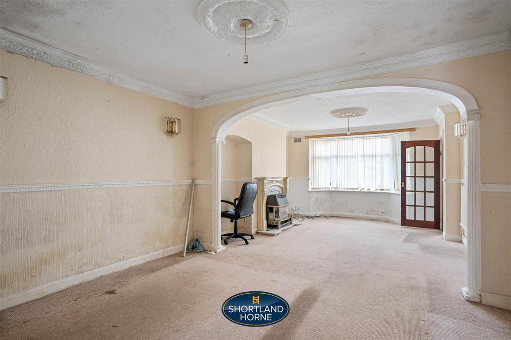 Living room/dining room