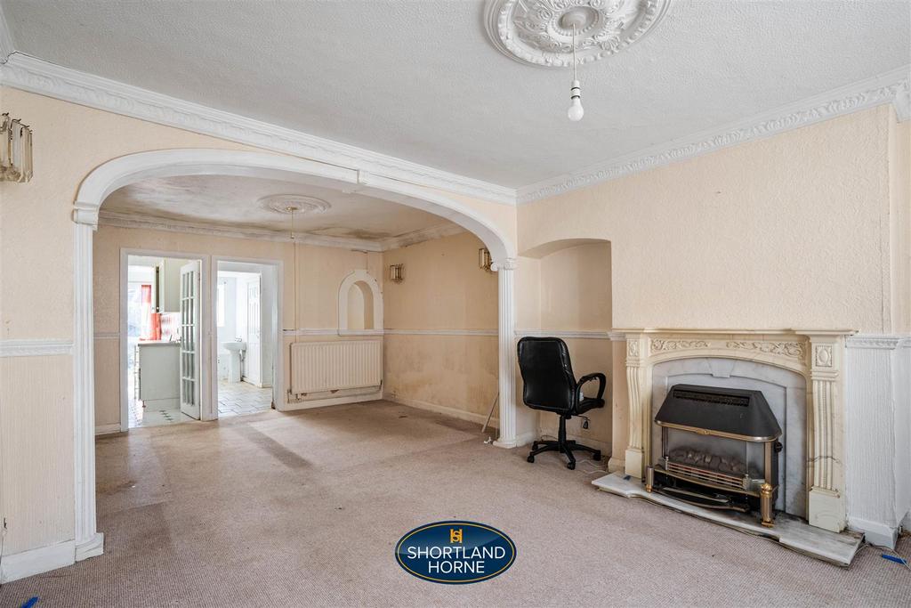 Living room/dining room