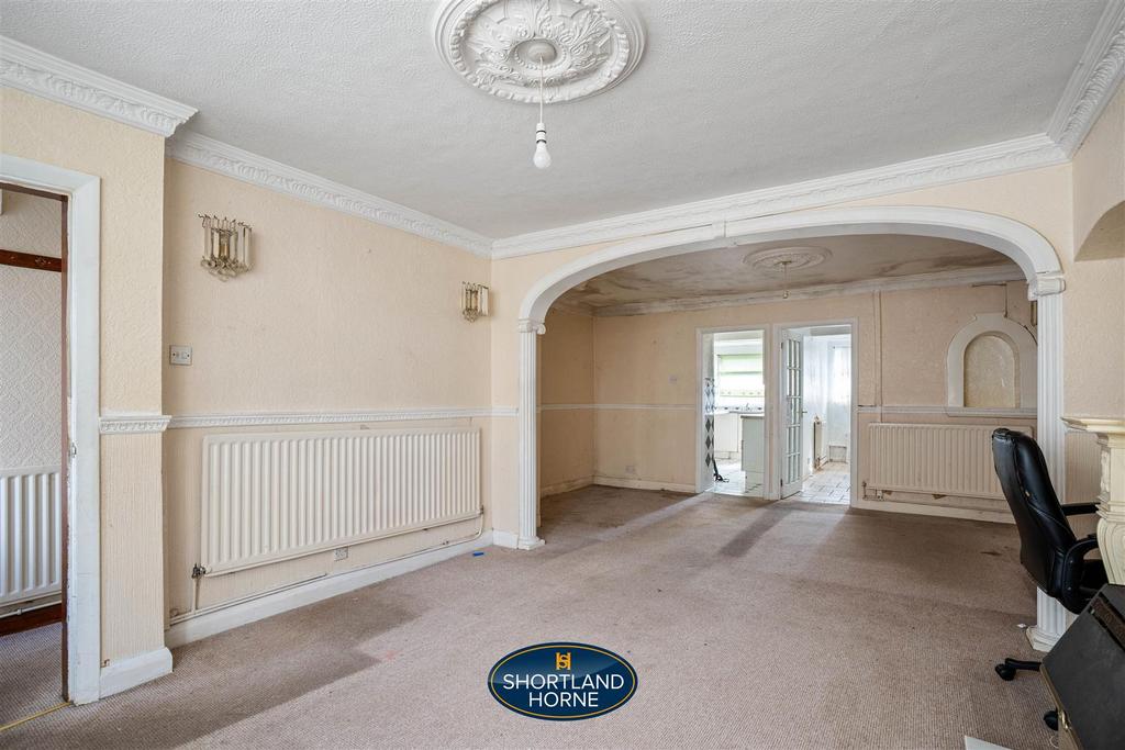 Living room/dining room
