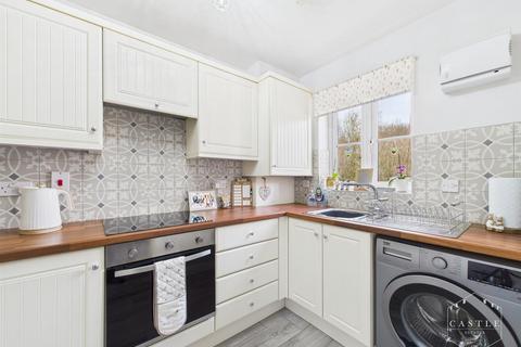 2 bedroom semi-detached house for sale, Mulberry Way, Hinckley