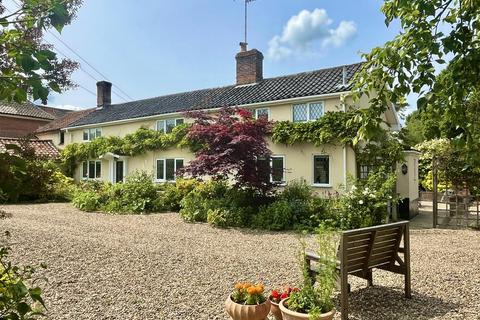 Rosebrook Cottage Grove Road, Brockdish, Diss, IP21 4JP