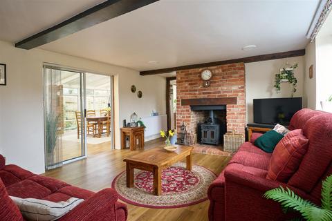 Rosebrook Cottage Grove Road, Brockdish, Diss, IP21 4JP